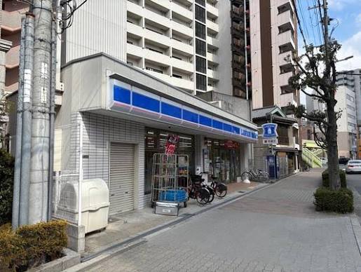 コンビニ　ローソン 南堀江四丁目店（コンビニ）まで425m