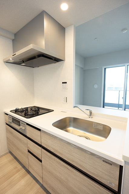 キッチン　※写真は同タイプ住戸です。