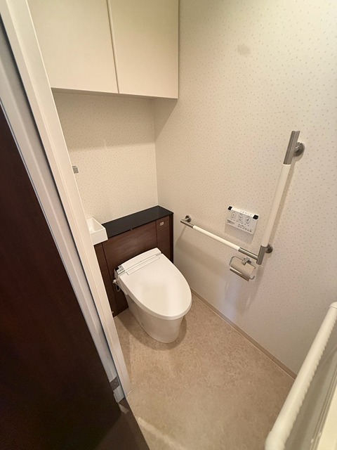 サーパス池田駅前のトイレ写真