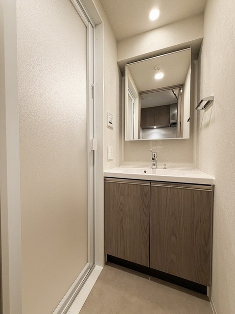 洗面設備　※写真は同タイプ住戸です。