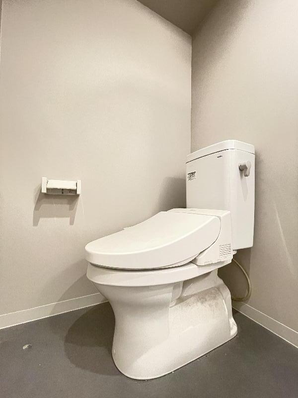 ＪＲ鹿児島本線 博多駅 徒歩13分 2階建 築9年のトイレ写真