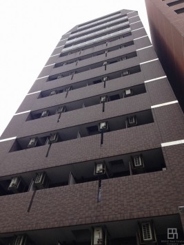 建物外観　エントランス