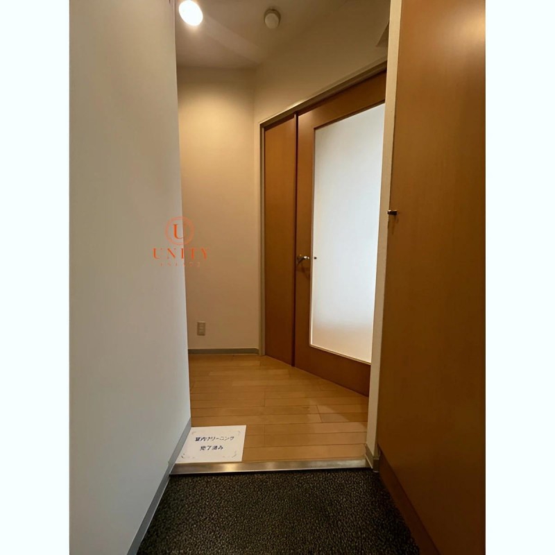 フラット大須の玄関写真