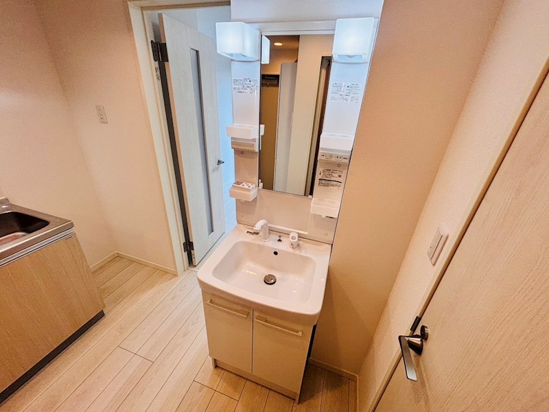 洗面設備　別部屋参考写真