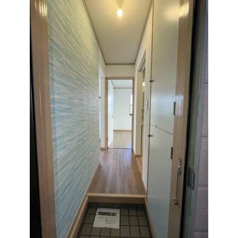 玄関　※他部屋参考写真