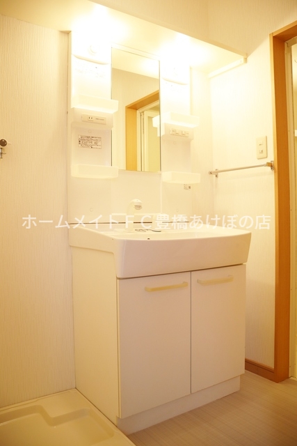 洗面設備　同型別部屋