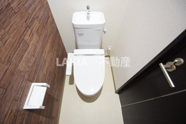 フジパレス中野VI番館のトイレ写真