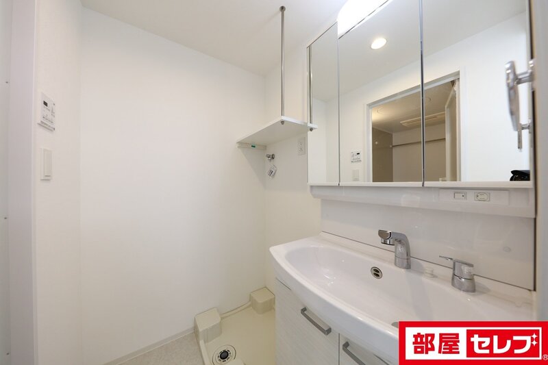 レジデンス東別院スクエアIIの内装写真