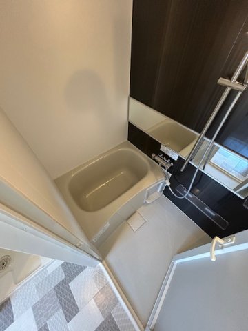 ＪＲおおさか東線 ＪＲ淡路駅 徒歩8分 4階建 築42年の風呂写真
