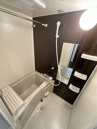 小田急江ノ島線 鵠沼海岸駅 徒歩6分 2階建 築4年の風呂写真