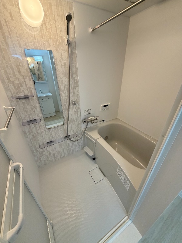 近鉄大阪線 俊徳道駅 徒歩10分 3階建 築1年の風呂写真