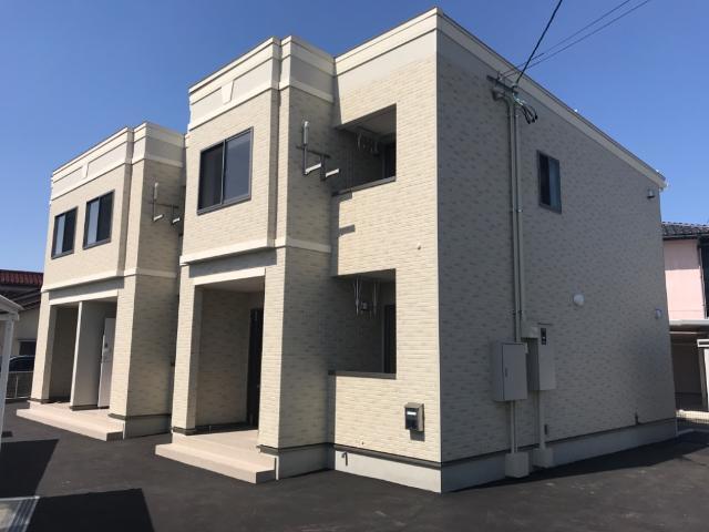 建物外観　外観写真（昼）
