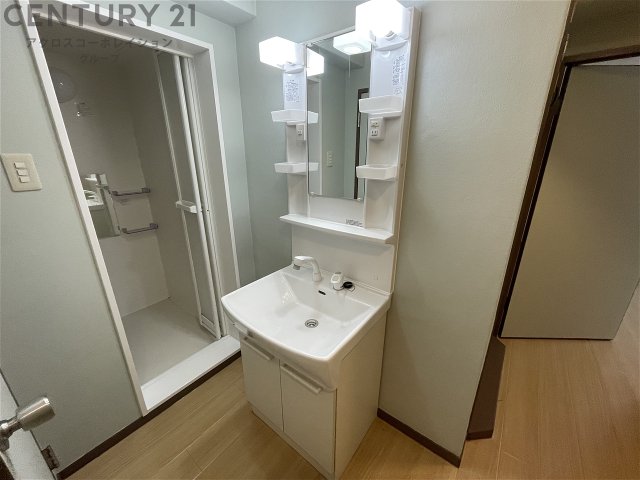 洗面設備　独立洗面化粧台付き☆