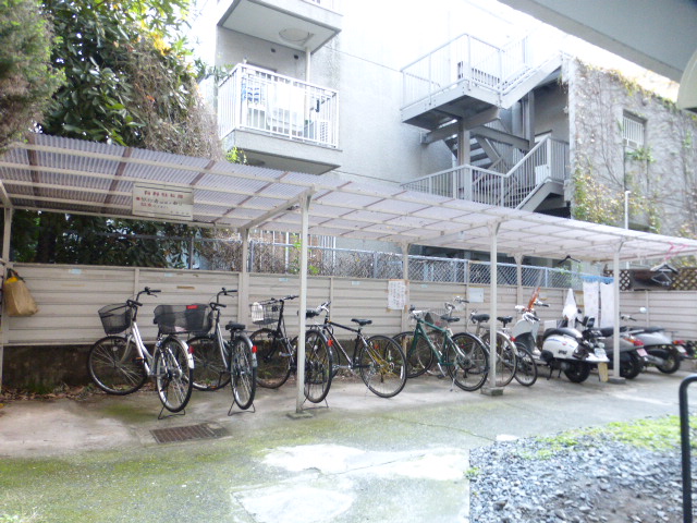 コープ野村六本木Iの外観写真