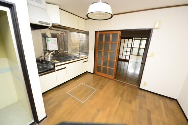 小田急小田原線 海老名駅 バス乗車時間：13分 最寄りバス停で下車 徒歩1分 2階建 築38年のその他写真