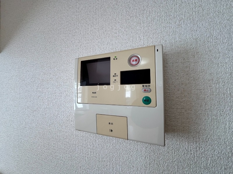 セキュリティ　モニター付きインターホンで来客確認も安心です！