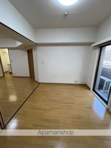 ＪＲ山手線 田端駅 徒歩11分 13階建 築24年の居間写真
