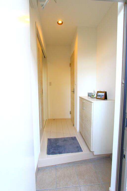 玄関　D-BOX桜谷はこちらのお部屋です♪♪