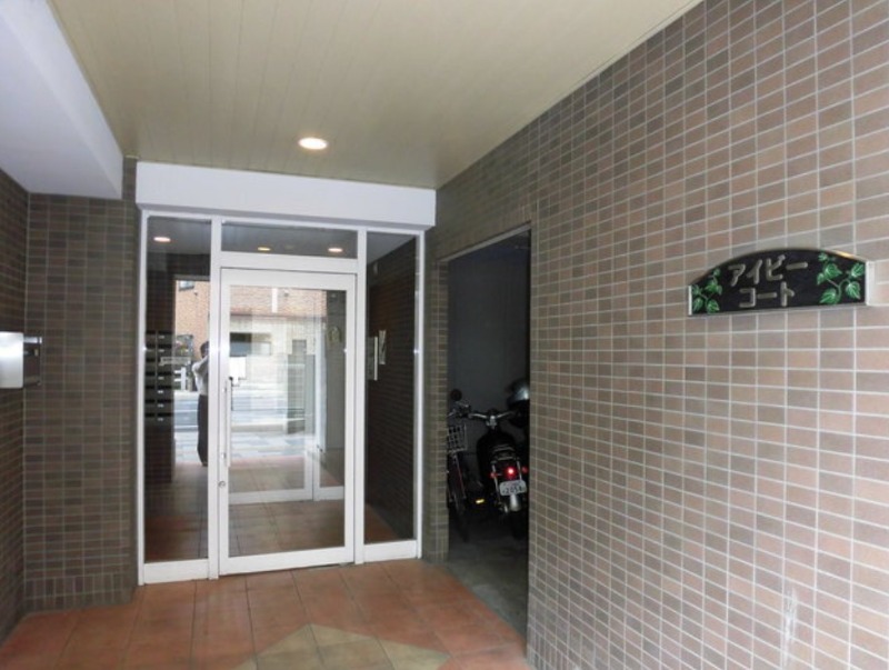 ＪＲ京浜東北線 さいたま新都心駅 徒歩7分 8階建 築23年の外観写真