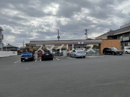 コンビニ　セブンイレブン 我孫子柴崎台1丁目店（コンビニ）まで818m