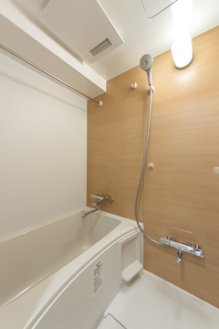 バス・シャワールーム　※写真は同タイプ住戸です。