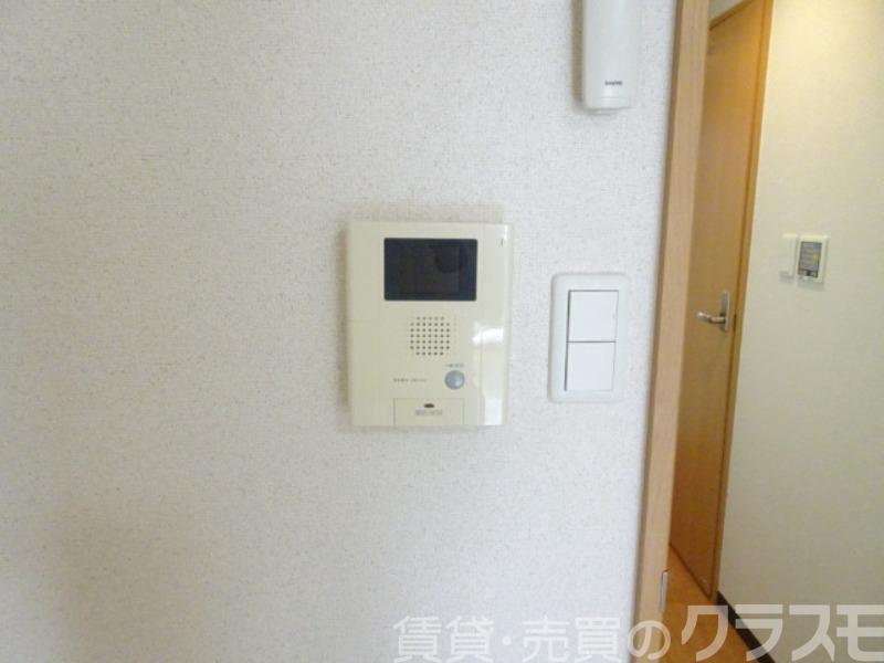セキュリティ　来訪者が確認できるモニターホン♪