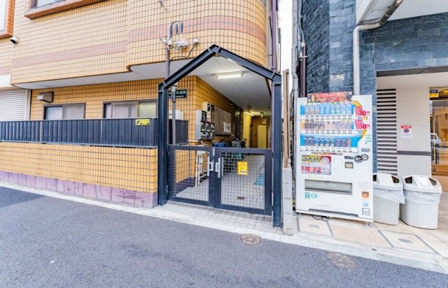 エントランス　北区岩淵町　ジョイフル岩淵