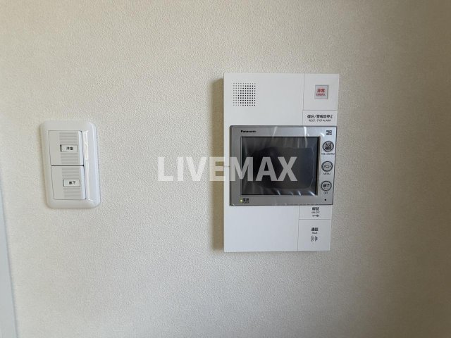 セキュリティ　モニター付きインターホン