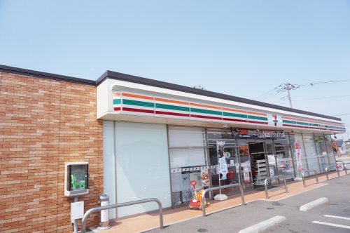 コンビニ　セブンイレブン 宇都宮平松本町店（コンビニ）まで148m
