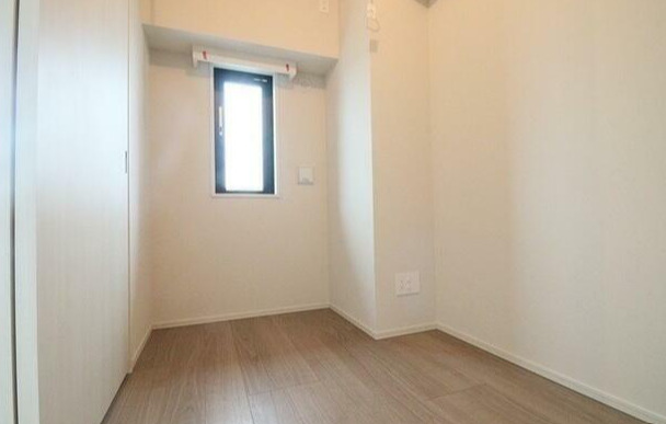 その他部屋・スペース　落ち着いて過ごせるお部屋なので、寝室にいかがでしょうか