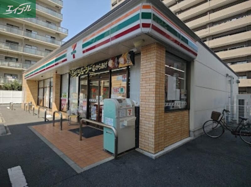 コンビニ　セブンイレブン岡山厚生町東店（コンビニ）まで155m