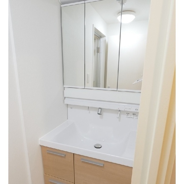 洗面設備　別部屋参考写真