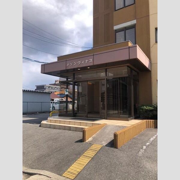 メゾンヴィナスの外観写真