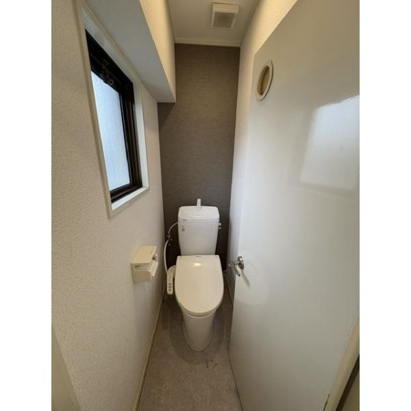 メゾンヴィナスのトイレ写真