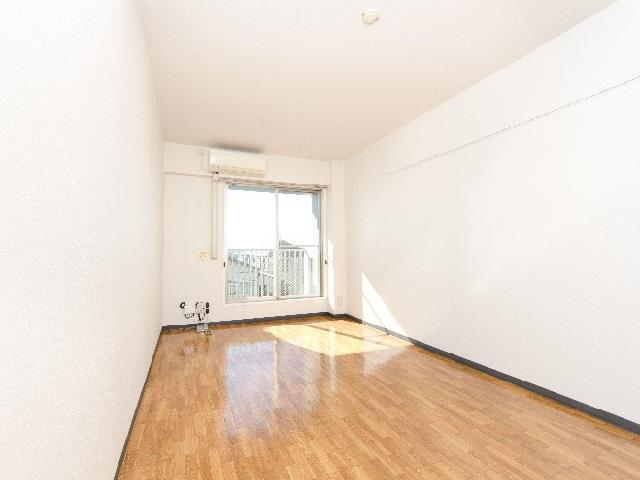 居室・リビング　きれいなお部屋