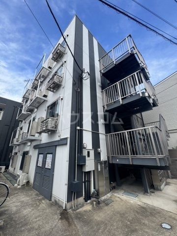 ヨウコースクウェア蕨の外観写真