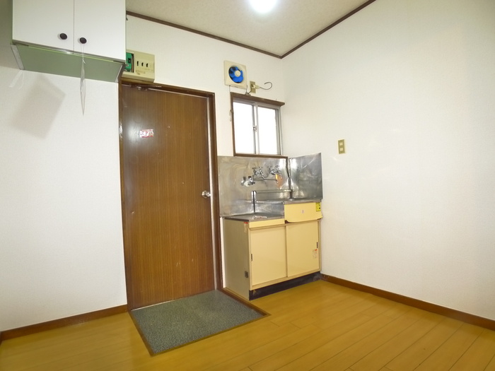 大和田ハイツI-1の玄関写真