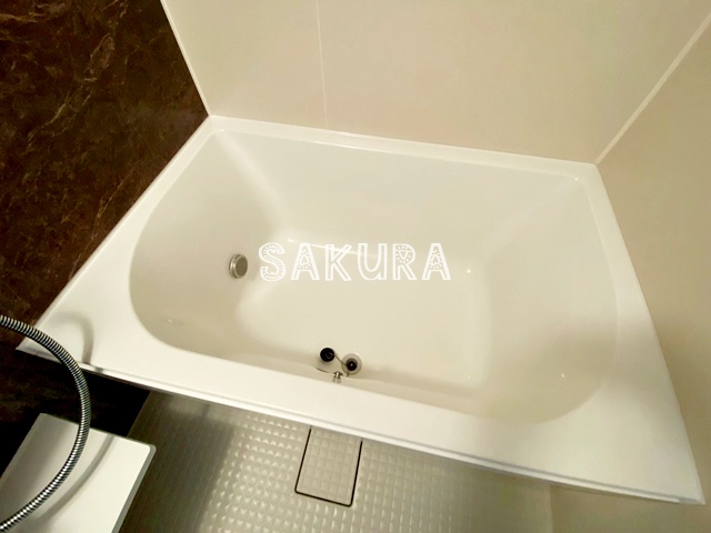 バス・シャワールーム　日々の疲れを癒すお風呂です♪