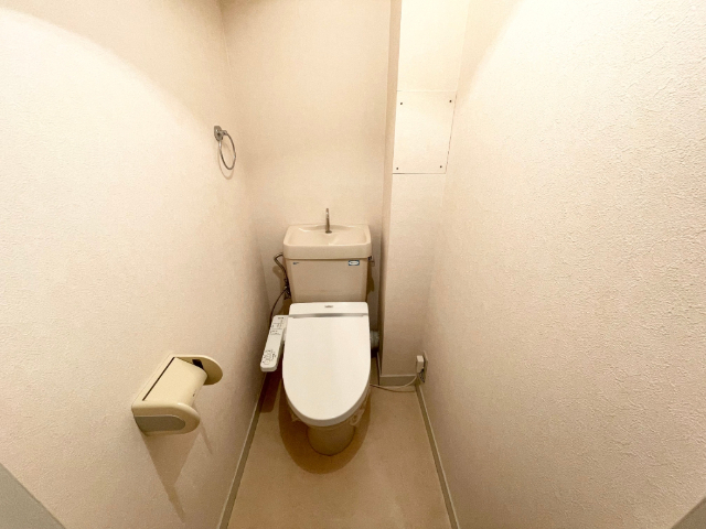 トイレ　※別室サンプル写真