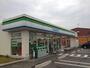 コンビニ　ファミリーマート 名南上浜町店（コンビニ）まで600m