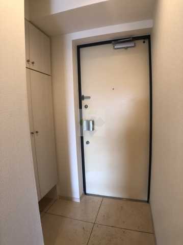 玄関　サンパレス駒込壱番館