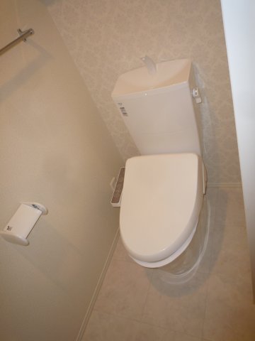 トイレ　シンプルで使いやすいトイレです