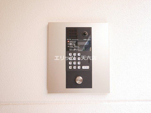 セキュリティ　下駄箱