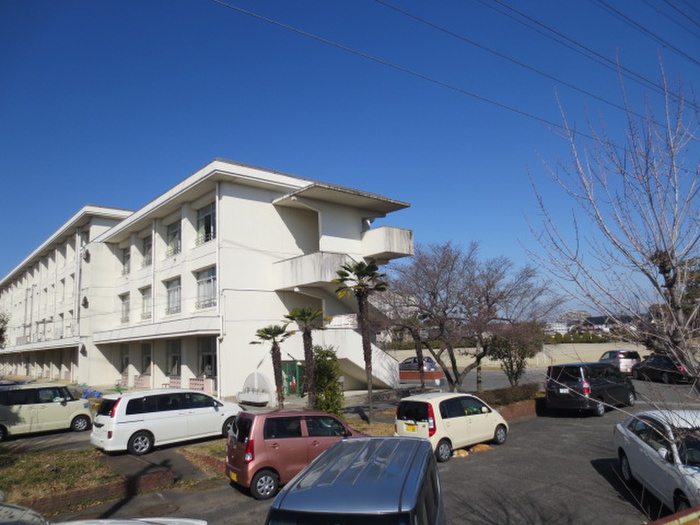 小学校　曽野小学校（小学校）まで900m