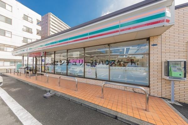 コンビニ　セブンイレブン宇都宮東宿郷店（コンビニ）まで394m