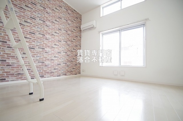 居室・リビング　オシャレで使いやすいお部屋♪