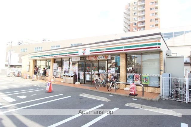 コンビニ　セブンイレブン（コンビニ）まで275m