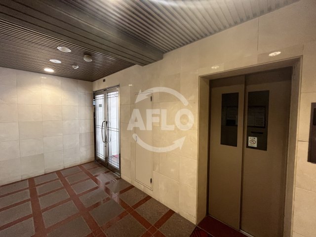 ロビー　グロリアス北大阪　ロビー