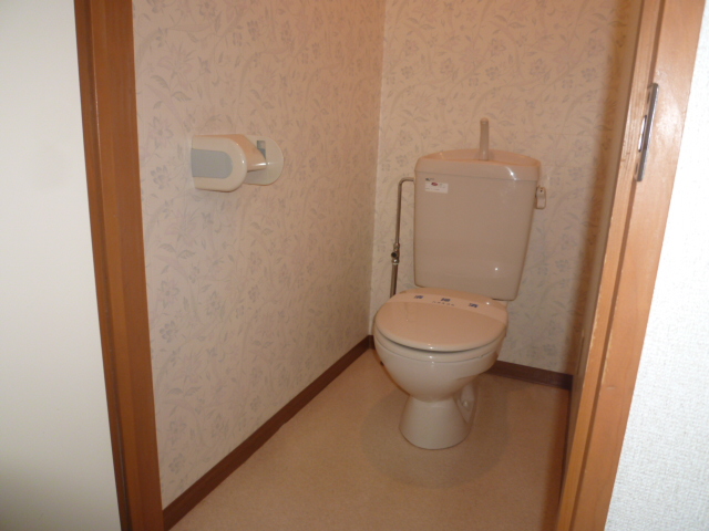 トイレ　別の部屋の写真です。