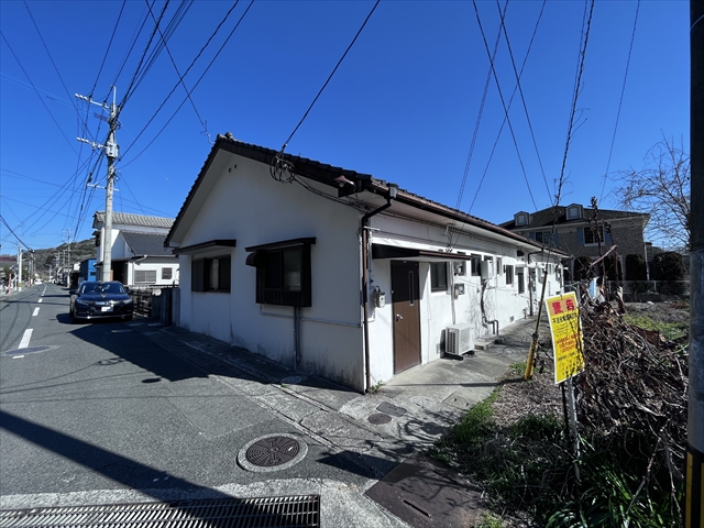 大平町貸家の建物外観